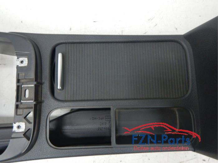 Armleuning Volkswagen Tiguan (22732772)