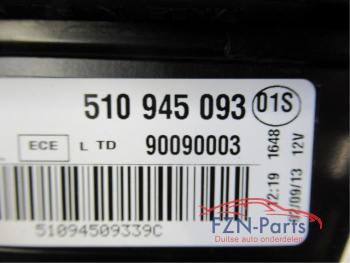 VW Golf Sportsvan Achterlicht Achterklep Links