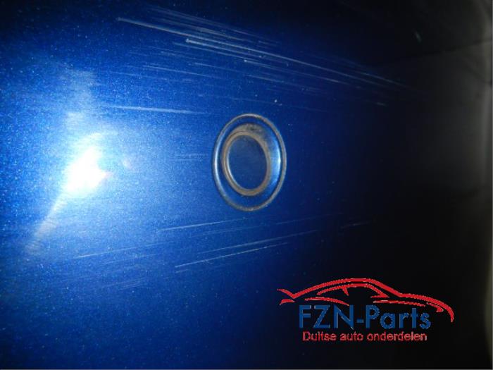 Mercedes-Benz C-Klasse W205 Combi Station Achterbumper AMG-Line Blauw 6PDC C 200 4-matic (205.043) 112354 01-04-2015 01-08-2018
C 300 (205.048) 108453 01-09-2015 01-08-2018
C 220 d (205.014) 130969 01-05-2018 01-05-2021
C 200 d (205.001) 131368 01-05-2018 01-05-2021
C 400 4-matic (205.066) 108003 01-10-2014 01-11-2020
C 200 (205.042) 100551 01-12-2013 01-08-2018
C 180 BlueTEC / d (205.036) 106289 01-05-2014 01-05-2018
C 300 BlueTEC Hybrid / h (205.012) 106292 01-05-2014 01-05-2018
C 200 EQ Boost (205.077) 131300 01-04-2018 01-06-2021
C 180 d (205.000) 131372 01-05-2018 01-05-2021
C 160 (205.044) 112350 01-04-2015 01-11-2019
C 250 BlueTEC / d (205.008, 205.