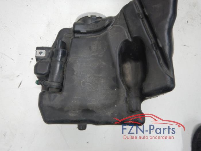 Ruitensproeiertank voor Mercedes E-Klasse (22741730)
