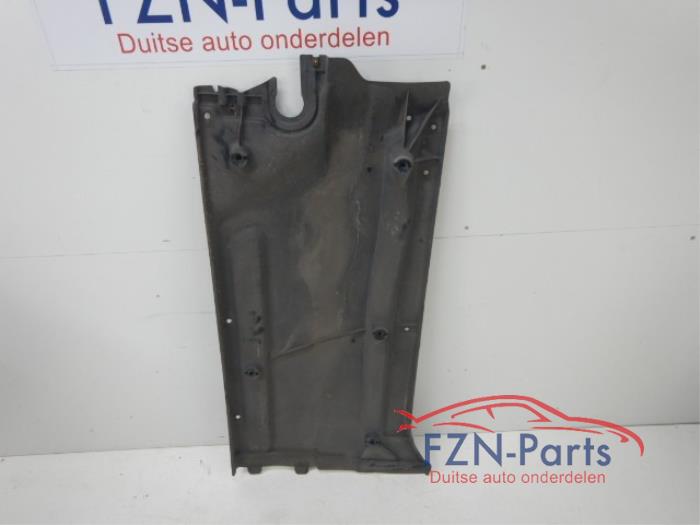 VW Golf 7 GTE Bodemplaat Links