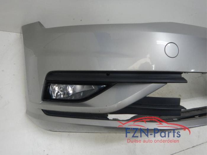 Voorbumper Volkswagen Golf (22721214)