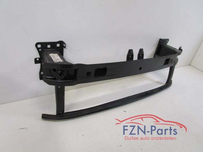 VW Passat B8 Bumperbalk Voorzijde