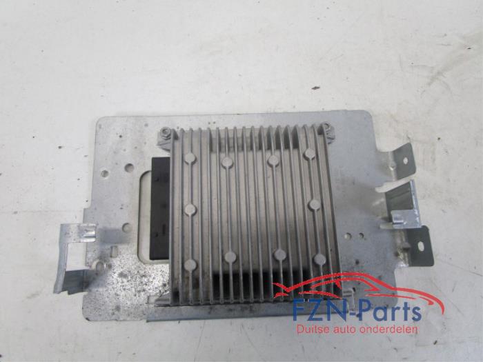 Radio versterker Volkswagen Passat (22744434)