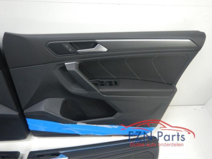 VW Tiguan 5NA Facelift R-Line Deurpanelen Leer Engels Deurpanelen verlicht