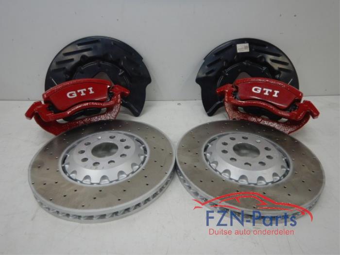 VW Golf 8 GTI Clubsport Remset Voorzijde 357MM