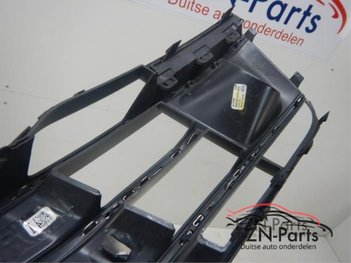 Audi SQ5 80A Voorbumper Inleg L Links ACC