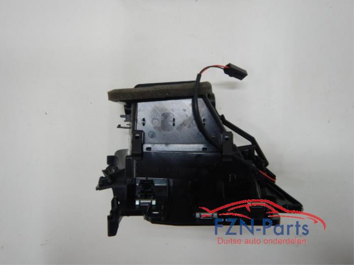 VW Passat B8 luchtrooster dashboard links hoogglans