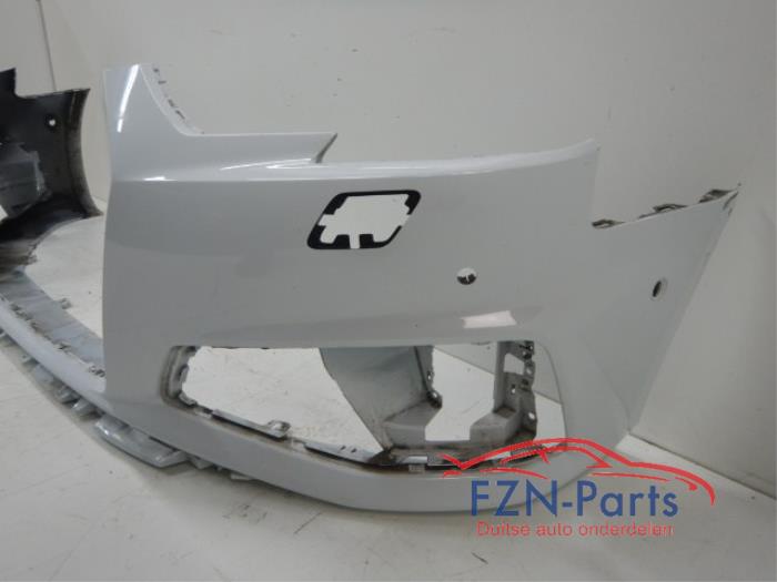 Audi A4 S4 8W S-Line Voorbumper KLS 6PDC