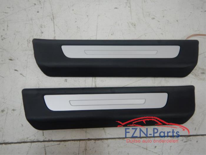 Sierstrip Audi Q8 (22739312)