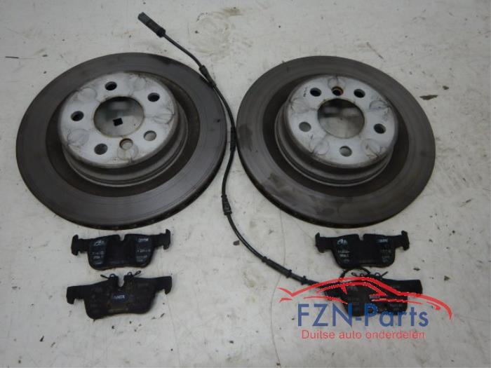 Remschijf + blok achter BMW 1-Serie (22739434)