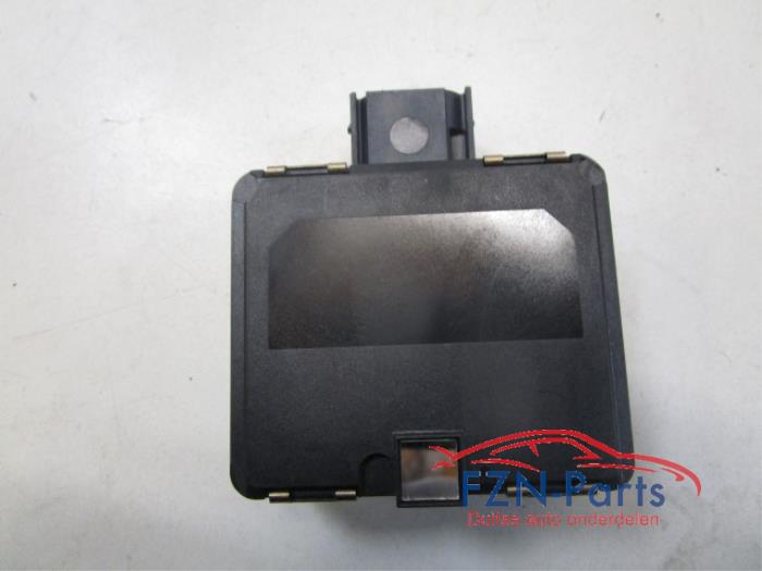 Radar sensor Volkswagen Passat (22745488)