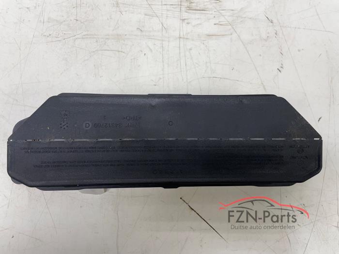 Mercedes-Benz EQS W297 Knieairbag