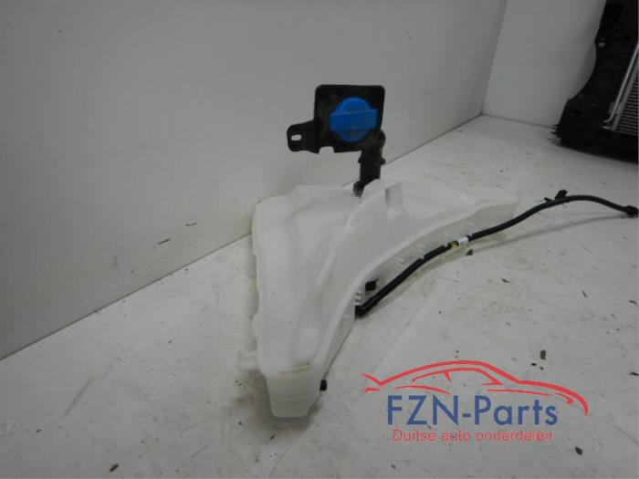 Ruitensproeiertank voor Audi Q7 (22739301)