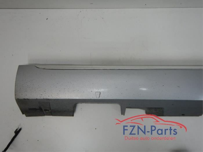 Audi A8 4H SideSkirt Links