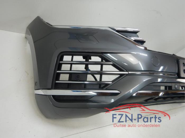 VW Touareg 760 Voorbumper