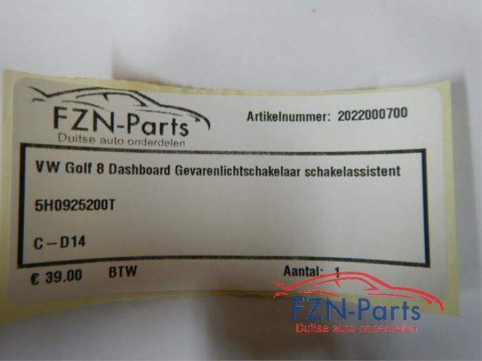 VW Golf 8 Dashboard Gevarenlichtschakelaar