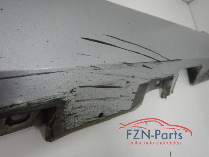 Audi A8 4H Sideskirt Rechts