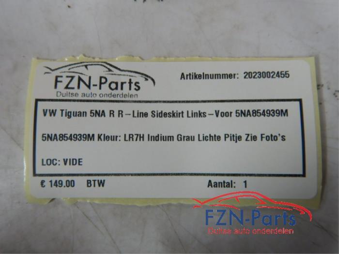 VW Tiguan 5NA R R-Line Sideskirt Links-Voor