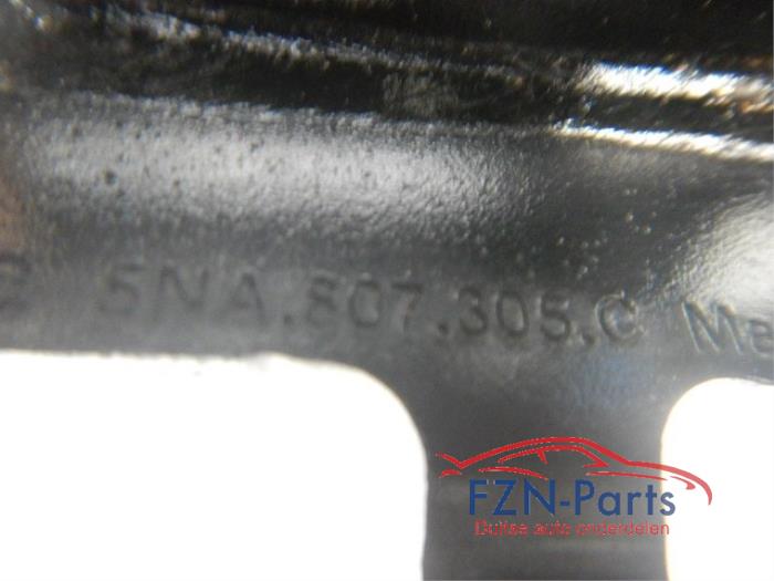 Voorbumper Volkswagen Scirocco (22722349)