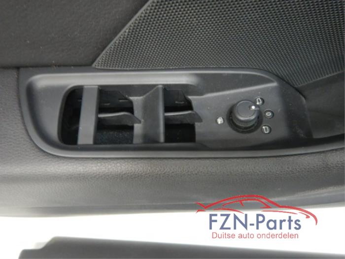 Portierbekleding 4Deurs rechts-voor Audi A3 (22742075)