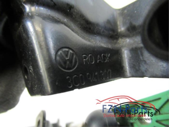 Koplamphoogte postitiesensor Volkswagen Scirocco (22735351)