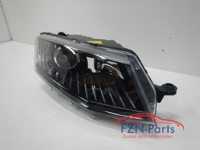 Skoda Octavia 5E Koplamp Rechts Xenon