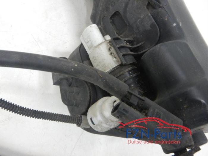 Ruitensproeiertank voor Mercedes C-Klasse (22740196)