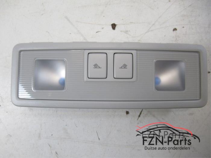 VW Golf Sportsvan Binnenverlichting Achterin
