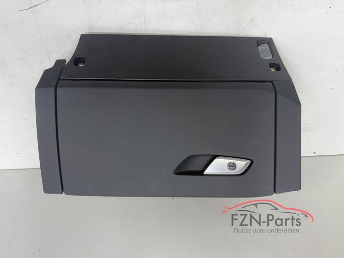 Audi A6 4K Dashboardkastje Met Slot