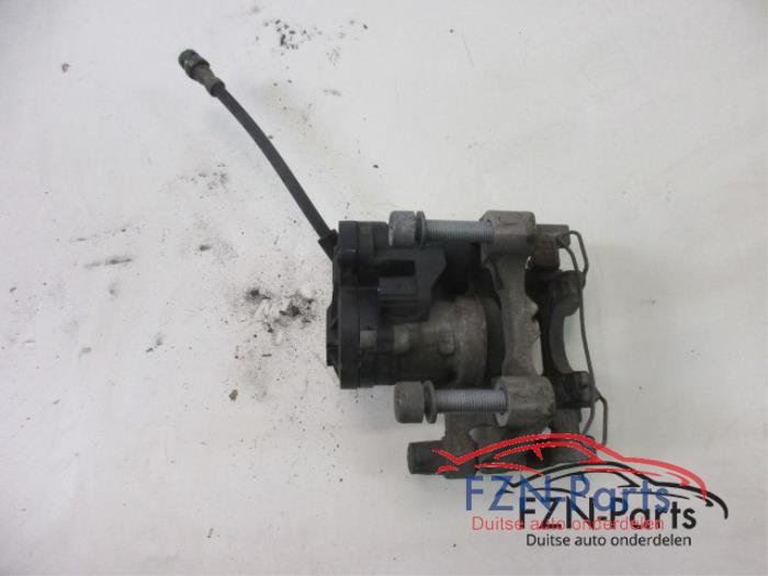 VW Passat B8 Elektrische Remklauw Rechts-achter