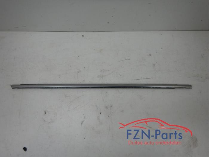 Renault Megane IV Rechts-Voor Portierlijst