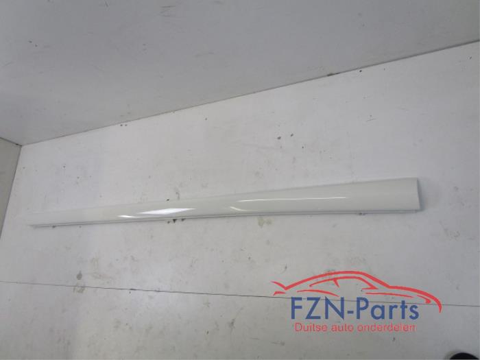 Audi A3 8V3 S-Line 3 deurs Sideskirt Links