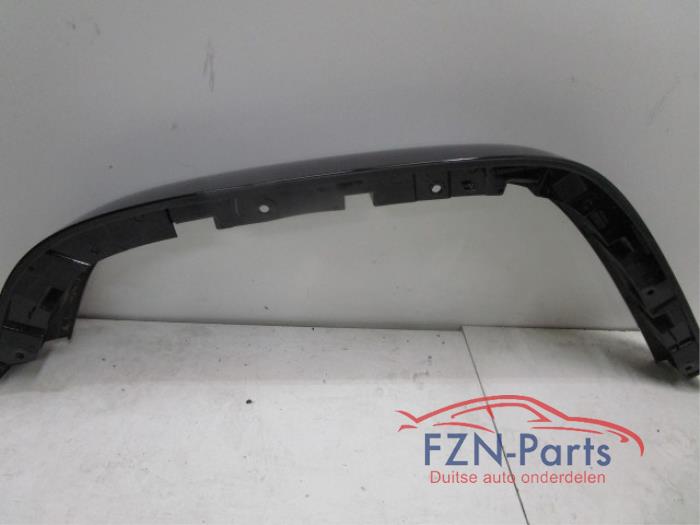 Wielrand achter Mercedes G-Klasse (22738507)