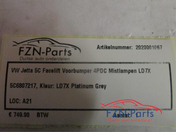 VW Jetta 5C Facelift Voorbumper 4PDC Mistlampen LD7X 5C