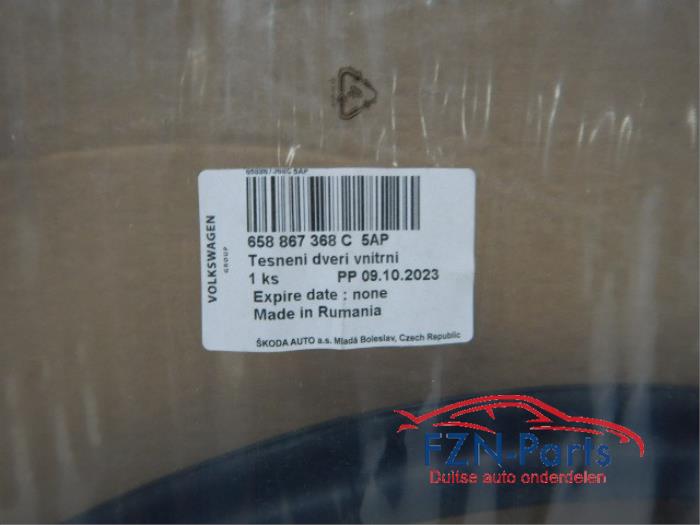 Portierrubber 4Deurs rechts-achter Skoda Kamiq (22745194)