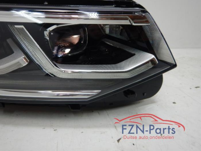 Koplamp rechts Volkswagen Tiguan (22722982)
