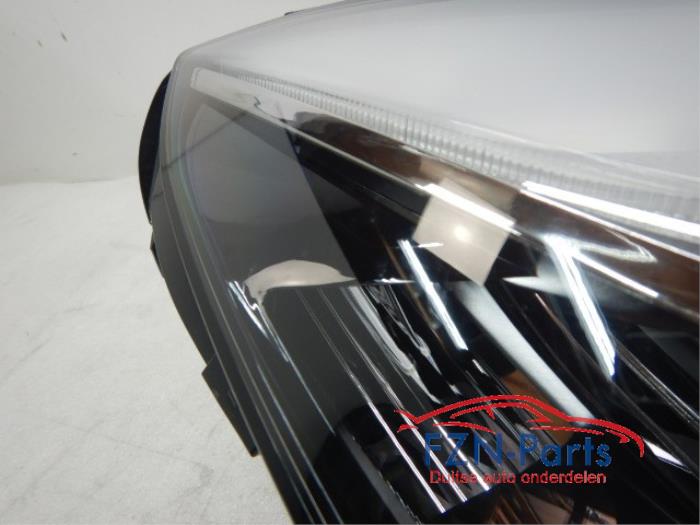 Tesla Model 3 Full LED VOLLED koplamp Rechts R