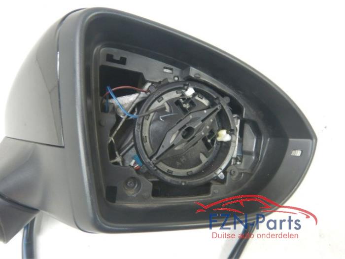 VW Golf Sportsvan Spiegel Rechts