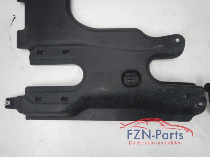 Beschermplaat bodem Volkswagen Tiguan (22741771)