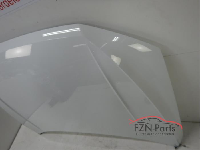VW T-Roc 2GA Motorkap LC9A Kleur: LC9A Pure White 1.5 TSI 4motion 135725 01-05-2018 01-11-2019
2.0 TDI 4motion 128651 01-09-2017 07-03-2024
1.6 TDI 130825 01-03-2018 01-06-2021
1.0 TSI 128495 01-07-2017 01-11-2020
2.0 TSI 4motion 128493 01-07-2017 07-03-2024
2.0 TDI 130824 01-03-2018 07-03-2024
2.0 R 4motion 137768 01-09-2019 07-03-2024
1.5 TSI