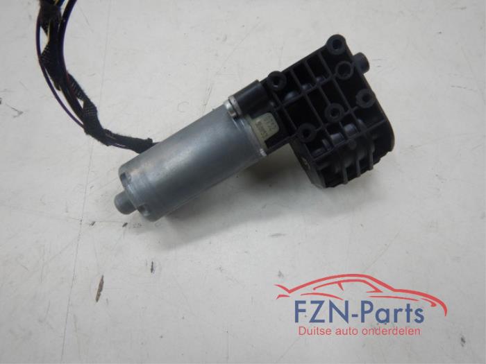 Popup Systeem Motorkap Mercedes C-Klasse (22744160)