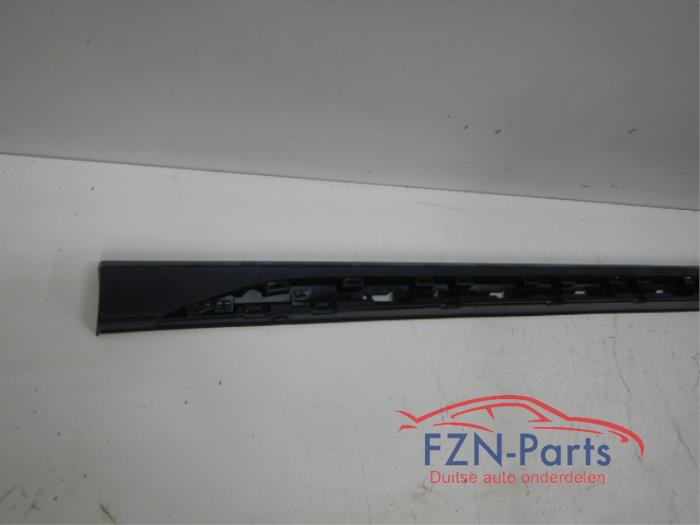 VW Golf 8 Variant Alltrack Sideskirt Links