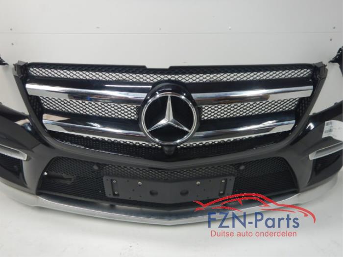 Voorbumper Mercedes GLE (22721347)