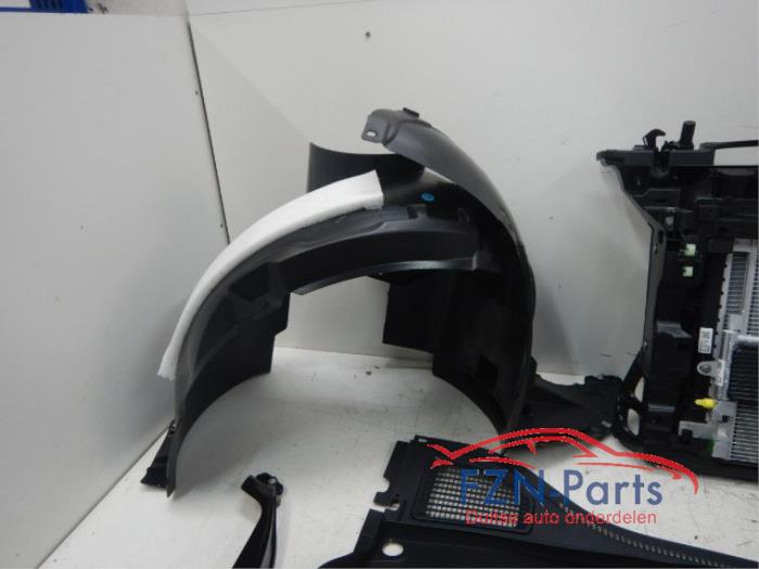 VW Golf 8 1.4 E-Hybrid TSI 4PDC LC5B 005/006