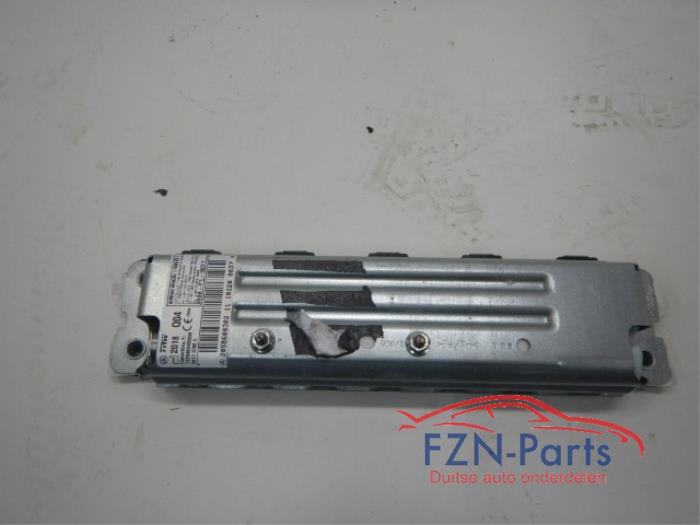 Mercedes-Benz C-Klasse W205 Knie Airbag