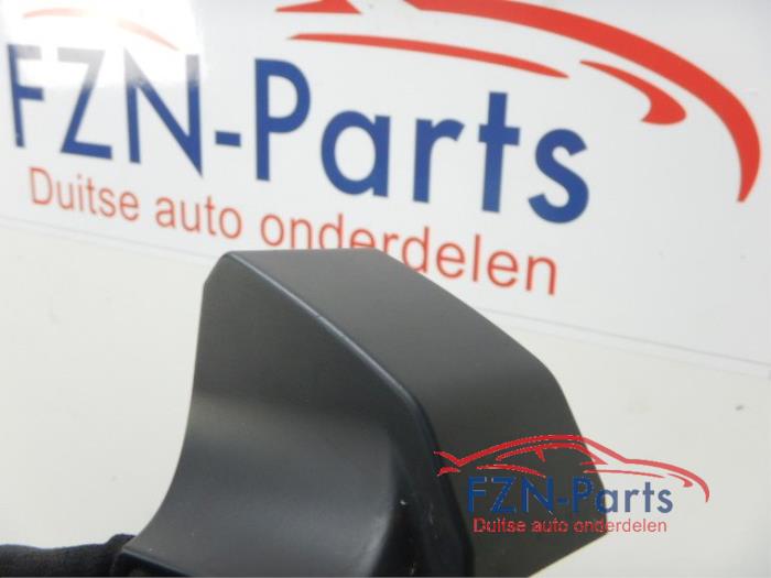 Zijskirt links Rolls Royce Cullinan (22727535)