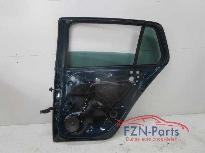 Portier 4Deurs rechts-achter Volkswagen Golf (22723847)