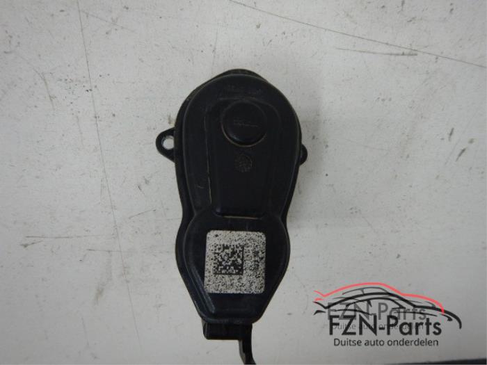 Handrem motor Mercedes S-Klasse (22744078)