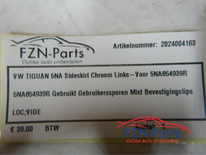 VW Tiguan 5NA Sideskirt Chrome Links-Voor